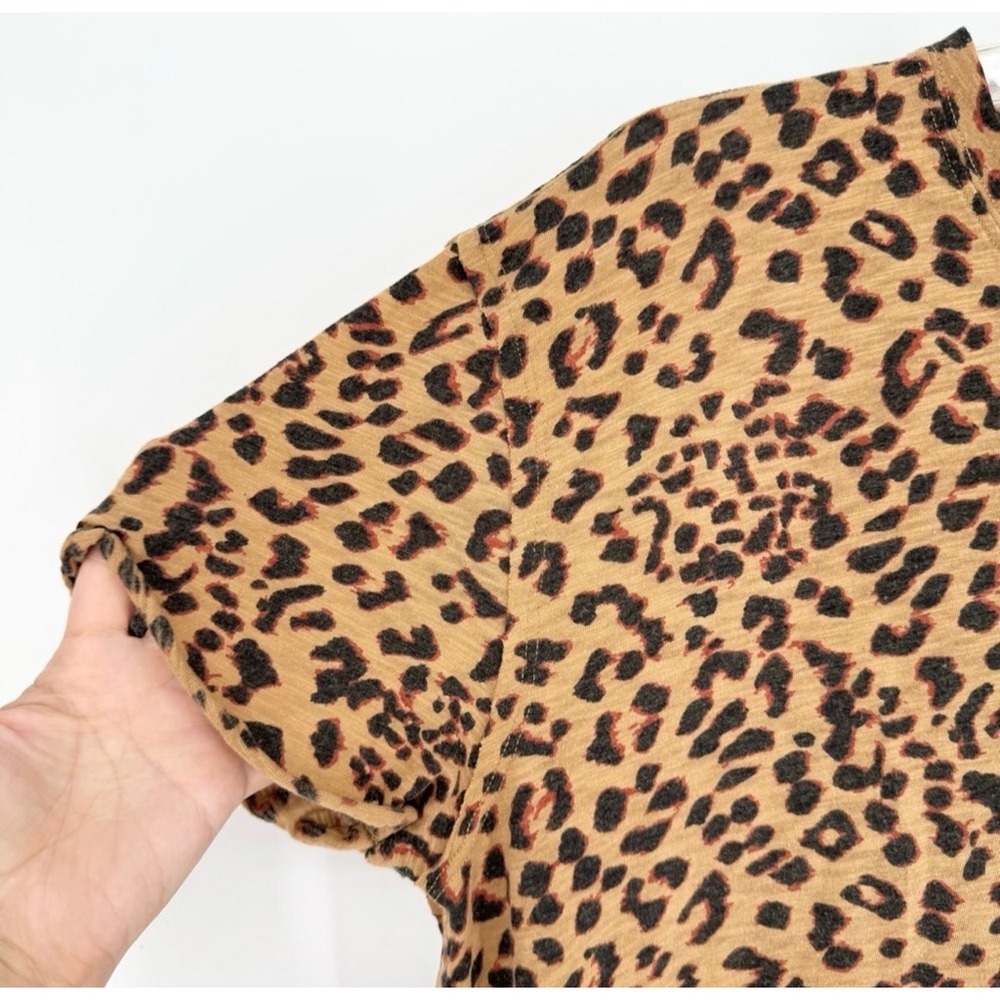 FREE PEOPLE We The Free Clarity Oversized Crew Neck T-Shirt Cheetah Combo Sz XS - Picture 5 of 9